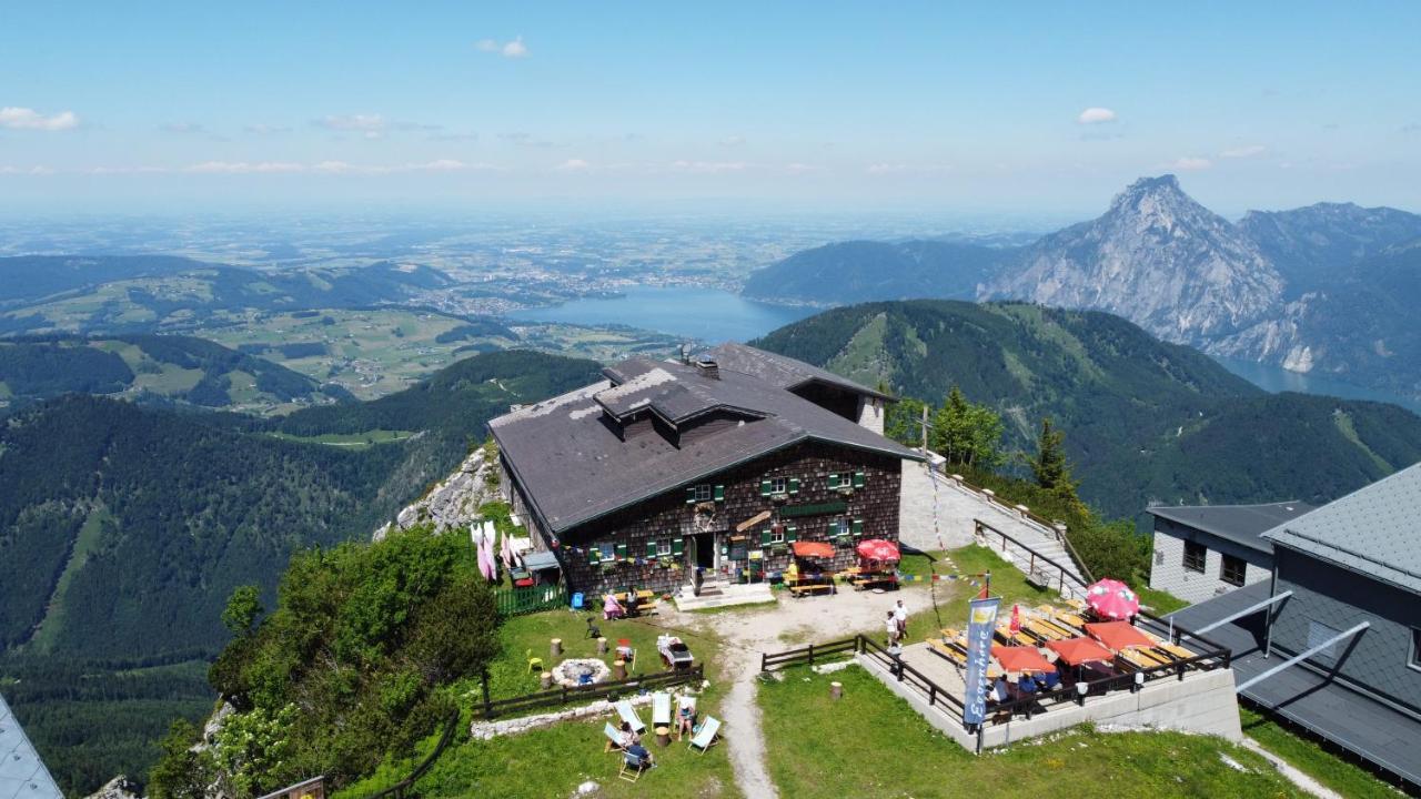 Hotel Christophorushuette Am Feuerkogel à Ebensee Extérieur photo
